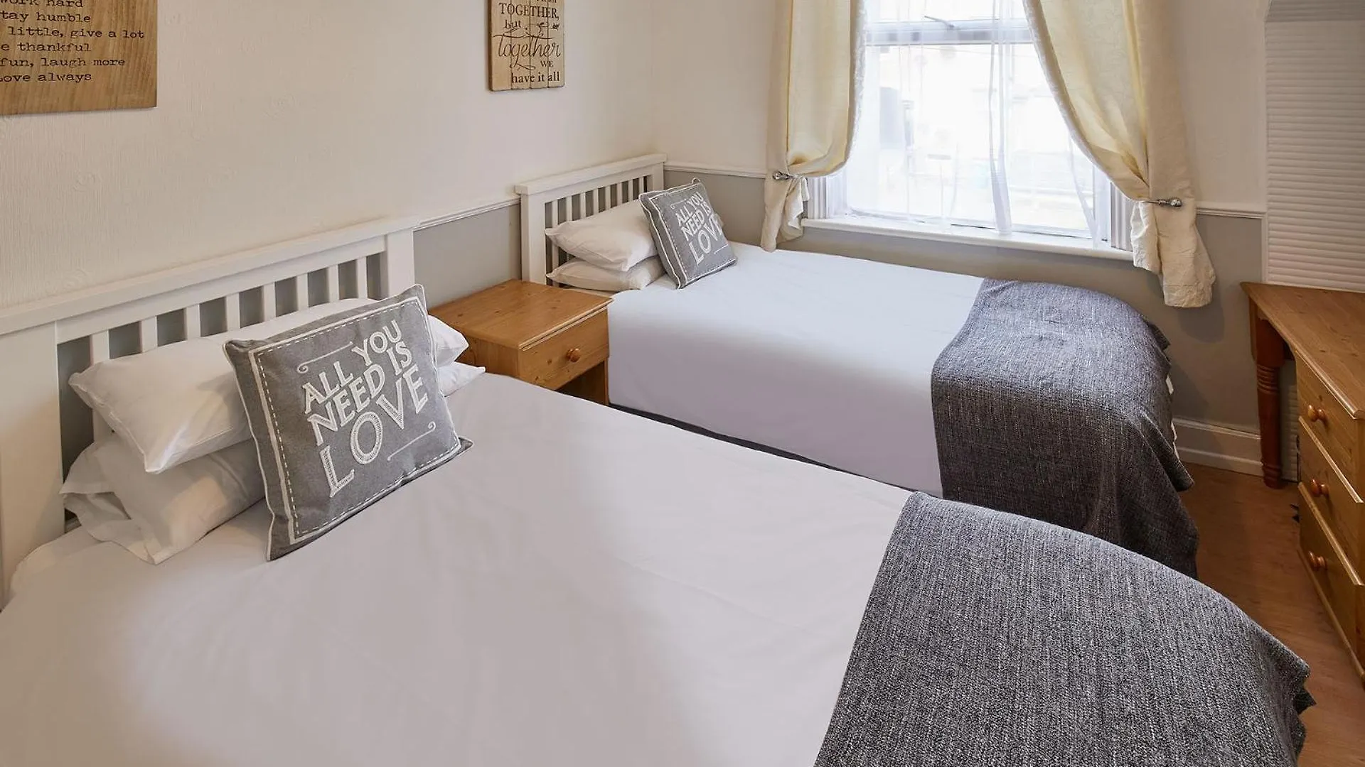 Glencoe Holiday Apartments Γουίτμπι 0*,  Ηνωμένο Βασίλειο