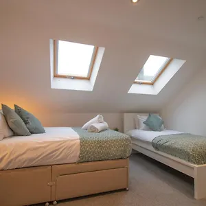 St Peters Townhouse By Promise Holiday home Cardiff