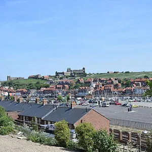 Holiday home Marina View, Whitby